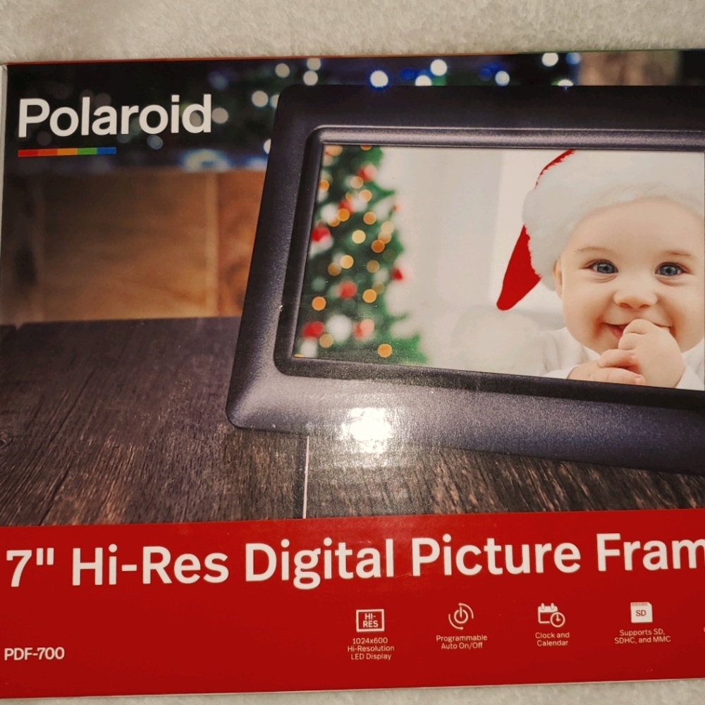New Polaroid 7" Hi-Res Digital Picture Frame